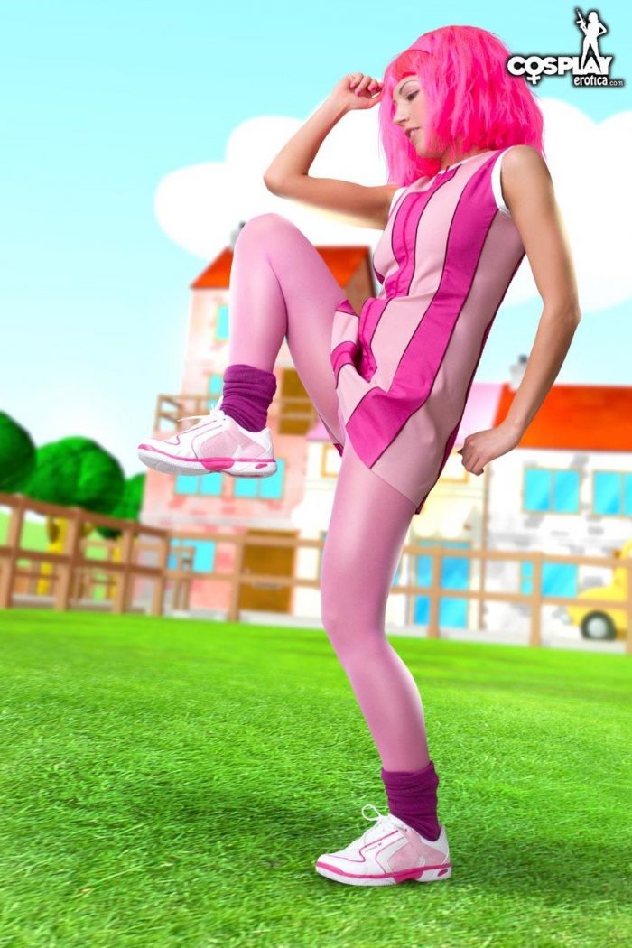 Adorable girl with pink hair Lazy Town exposes her nice body on a lawn-03