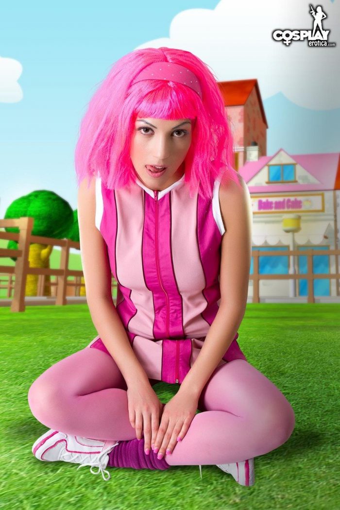Adorable girl with pink hair Lazy Town exposes her nice body on a lawn-04