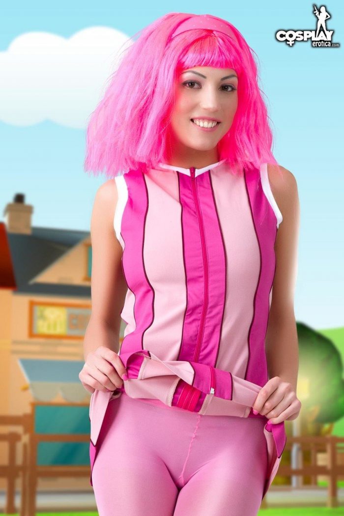 Adorable girl with pink hair Lazy Town exposes her nice body on a lawn-07